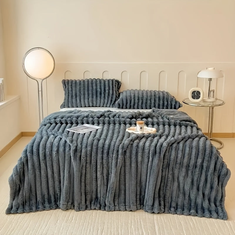 VeluLuxe – Kuscheldecke aus Kunst-Kaninchenfell